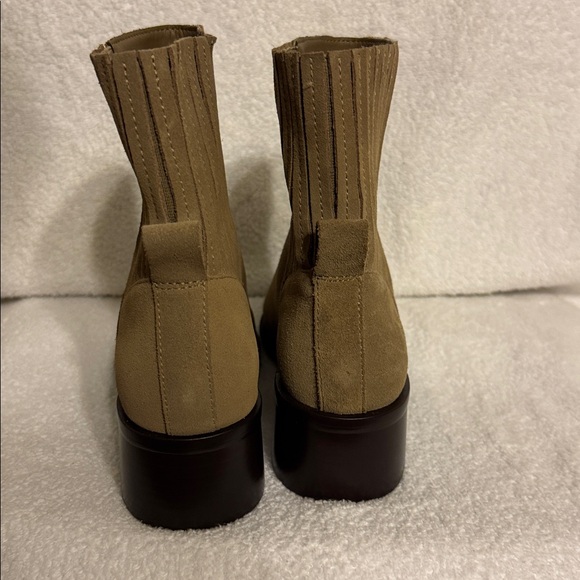 Dolce Vita Tan Ankle Boots - Picture 5 of 9